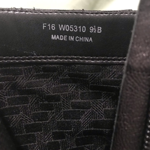 Cole Haan Black Leather Wedge Heel Bootie Boots Size 9.5 - Picture 2 of 10